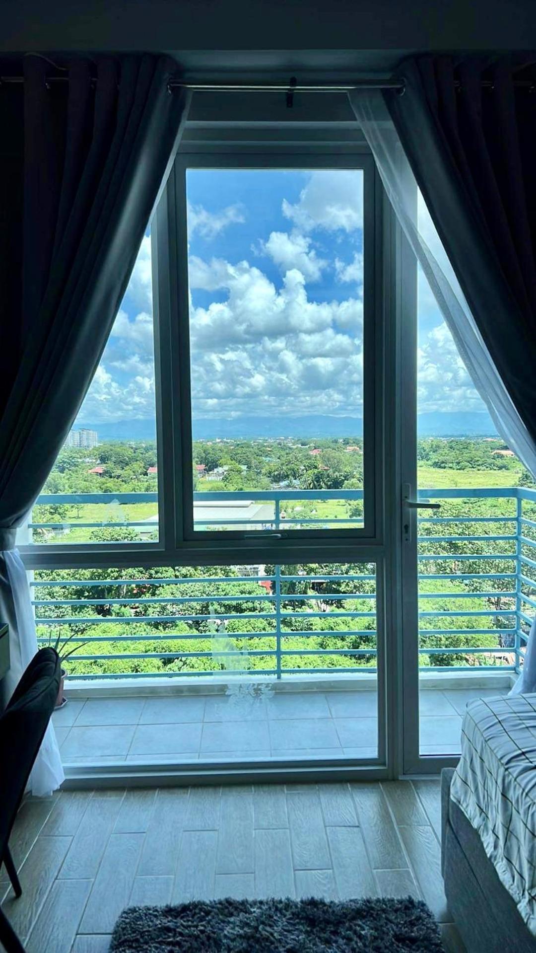 Deluxe Condo 2 Bedroom, 7Th Floor Room Bc In One Madison Tower 3, Megaworld Boulevard, Mandurriao Iloilo City, Philippines Esterno foto