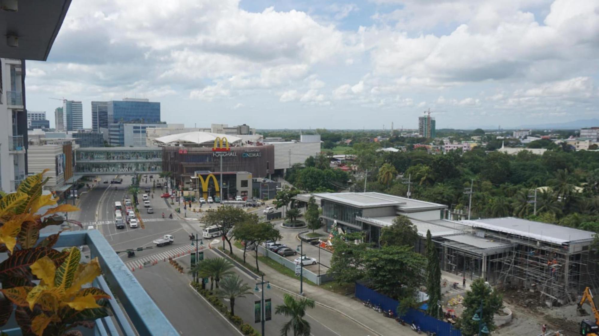 Deluxe Condo 2 Bedroom, 7Th Floor Room Bc In One Madison Tower 3, Megaworld Boulevard, Mandurriao Iloilo City, Philippines Esterno foto