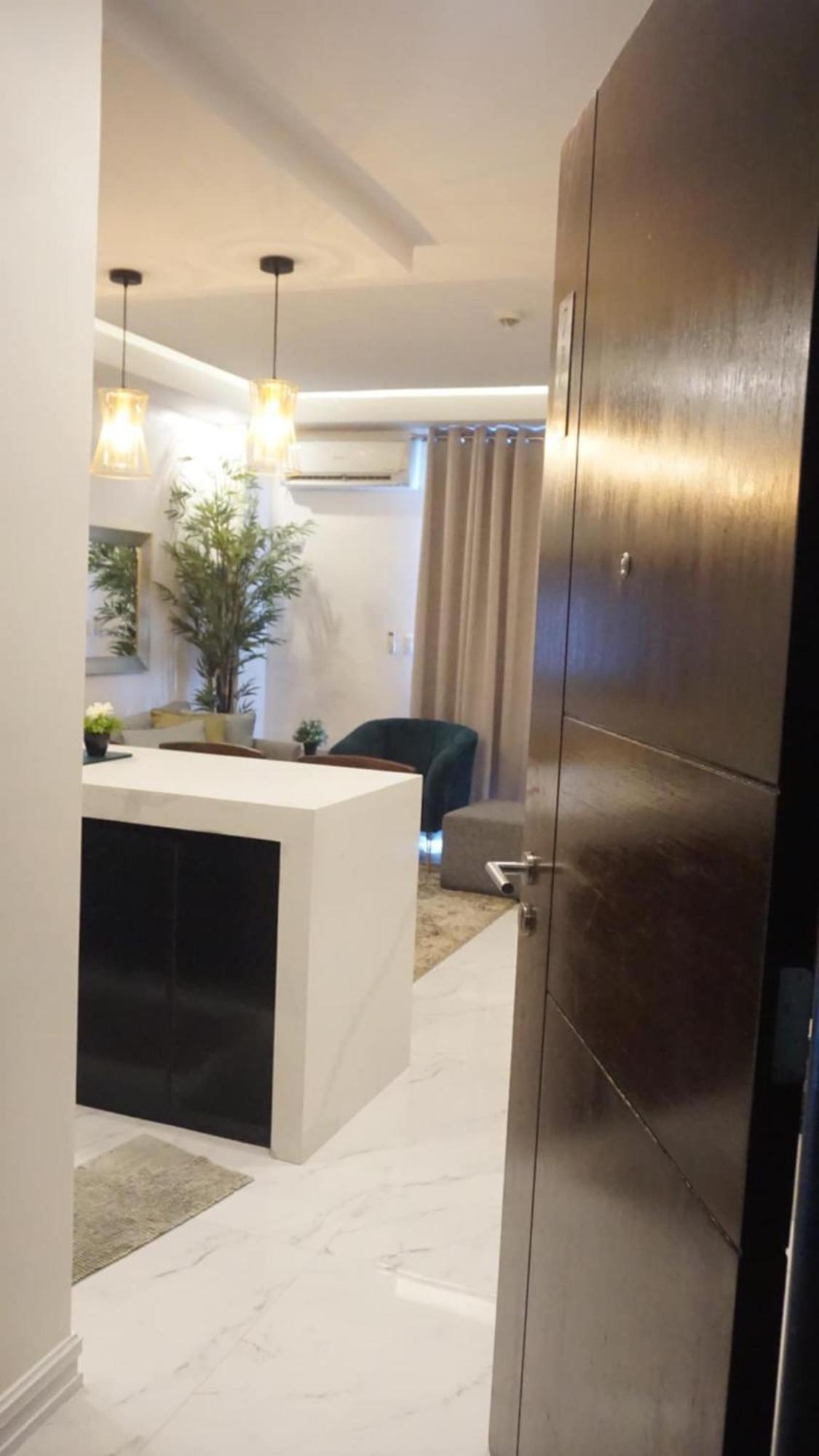 Deluxe Condo 2 Bedroom, 7Th Floor Room Bc In One Madison Tower 3, Megaworld Boulevard, Mandurriao Iloilo City, Philippines Esterno foto
