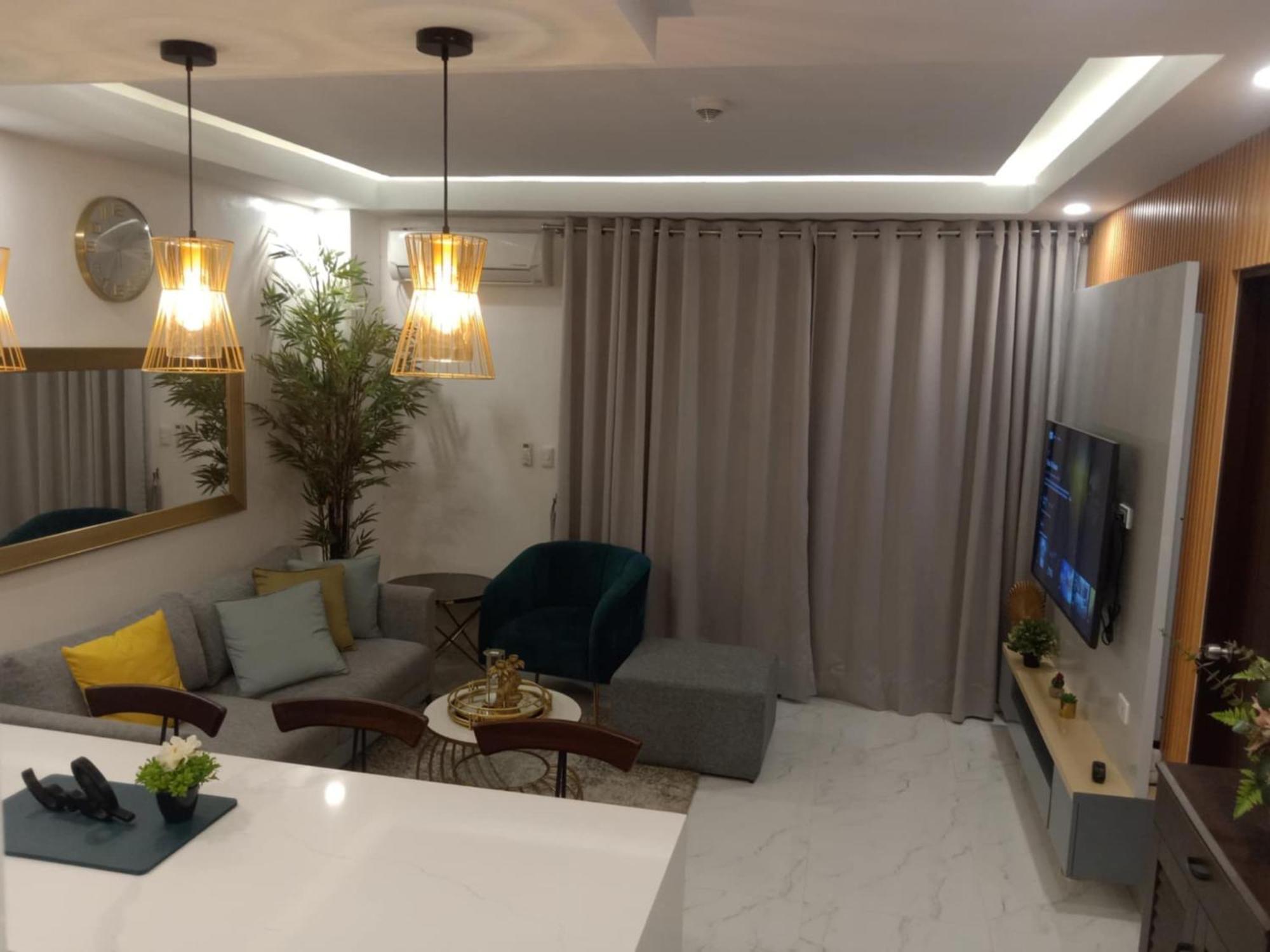 Deluxe Condo 2 Bedroom, 7Th Floor Room Bc In One Madison Tower 3, Megaworld Boulevard, Mandurriao Iloilo City, Philippines Esterno foto